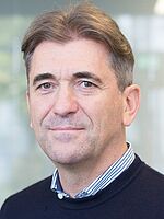 Portrait von Prof. Dr.-Ing. Volker Slowik
